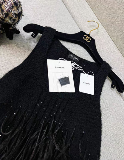 Chanel 25S black feather top