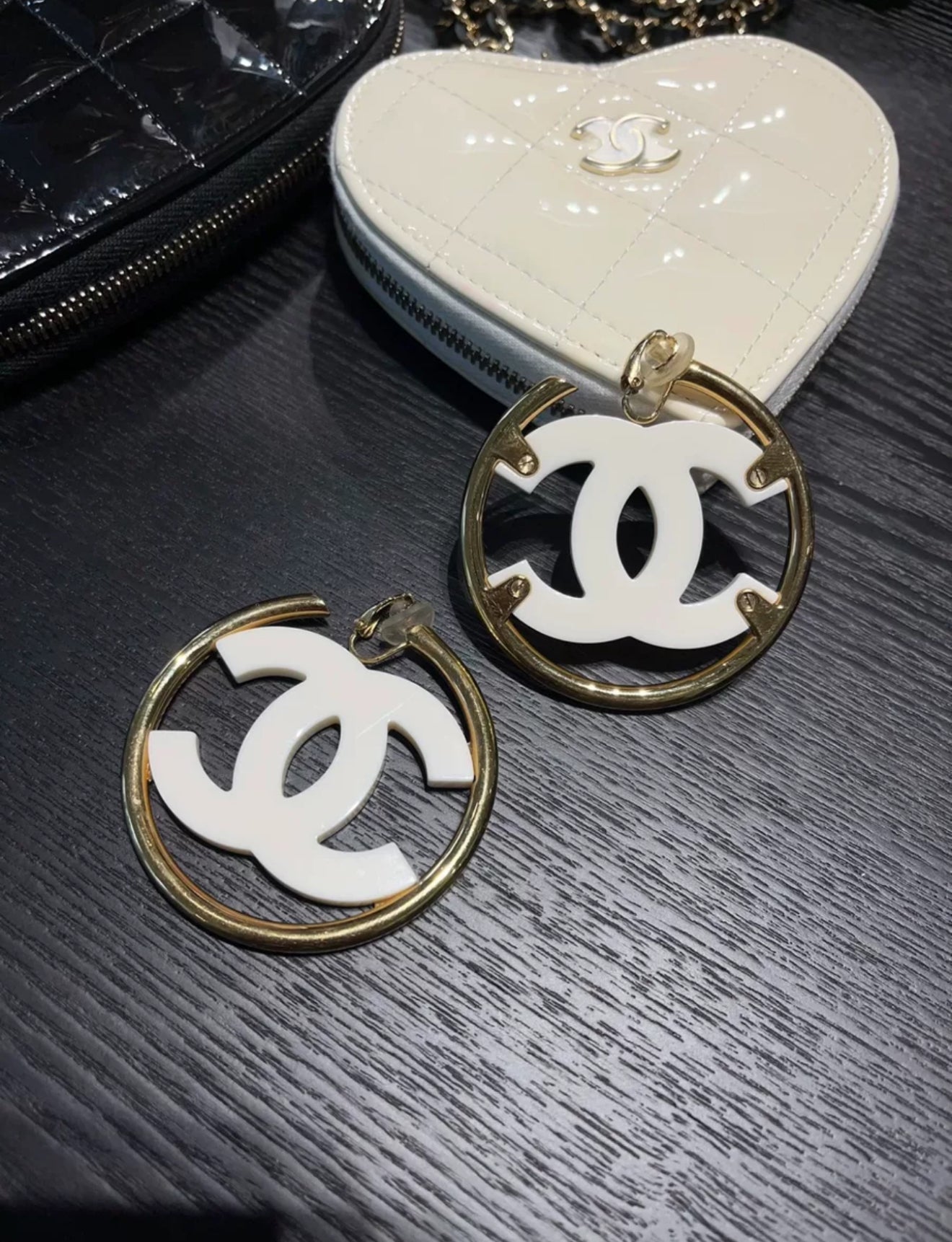 Chanel 24S White Acrylic Double CC Gold hoope earrings