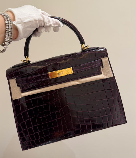 Hermes Kelly 28 aubergine shiny niloticus crocodile leather gold hardware