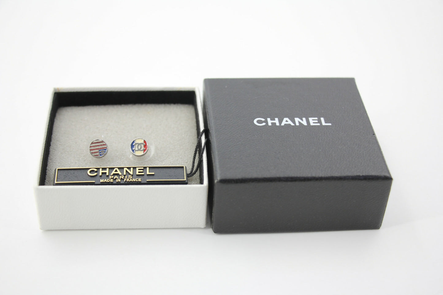 Chanel 03A Metal American Style Round Mini Clip-on Earrings