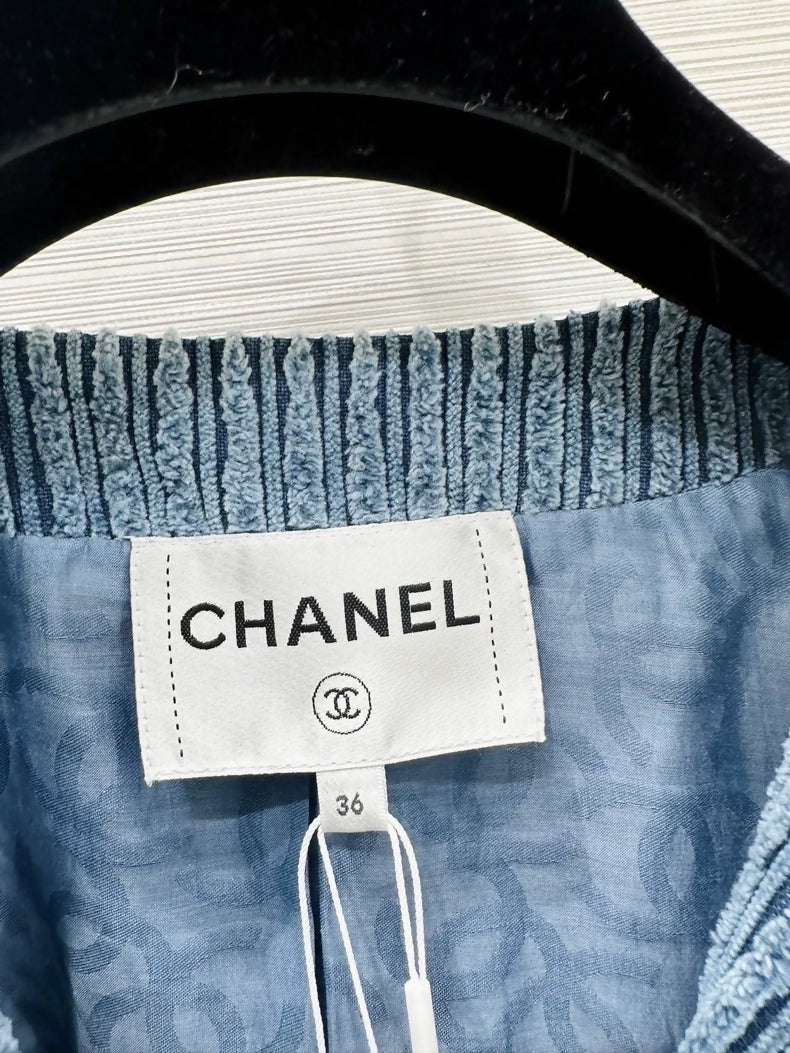 Chanel 25k blue jacket