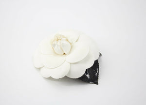 Chanel Vintage 81-85 Velvet Black Leaf White Camellia Brooch