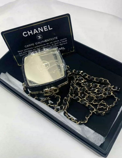 Chanel 21K Mini Box chain Bag