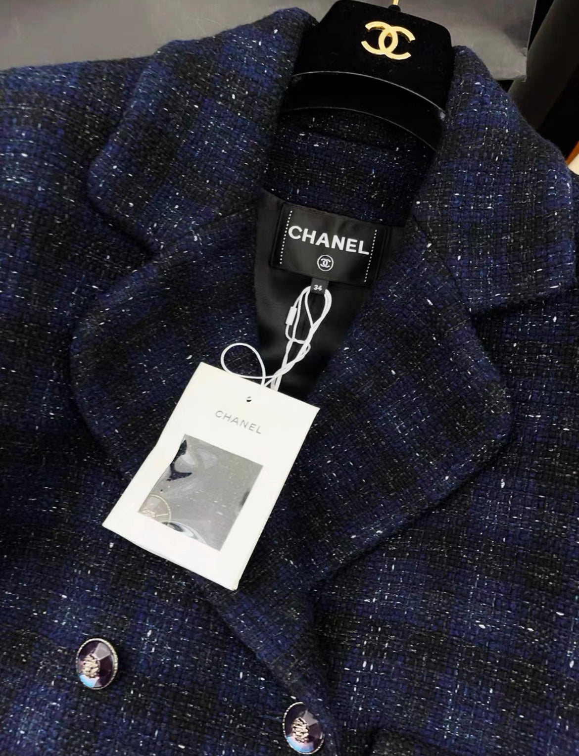 Chanel 24A CABAN Iridescent Wool Tweed Navy Blue, Black & White Jacket size 34