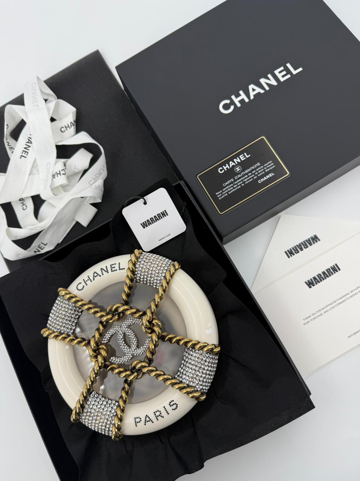 Chanel White Strass and Resin Nautical Wheel Minaudière Bronze Hardware, 2018 Métiers D'art