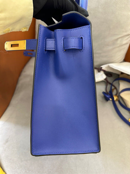 Hermès Kelly Sellier 28 Bleu Electric Tadelakt Gold Hardware