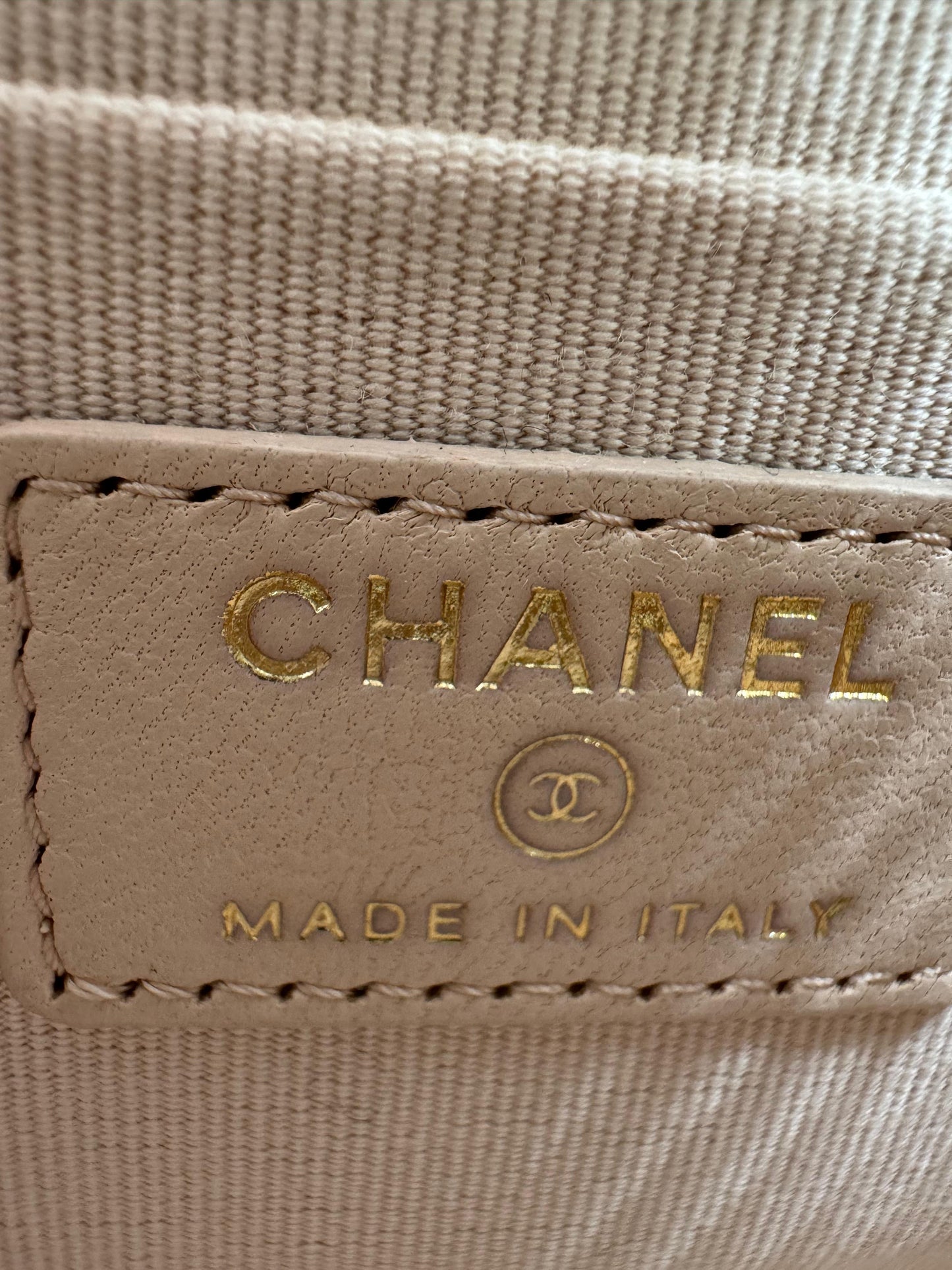 Chanel peach quilted leather coin purse with gold chain strap