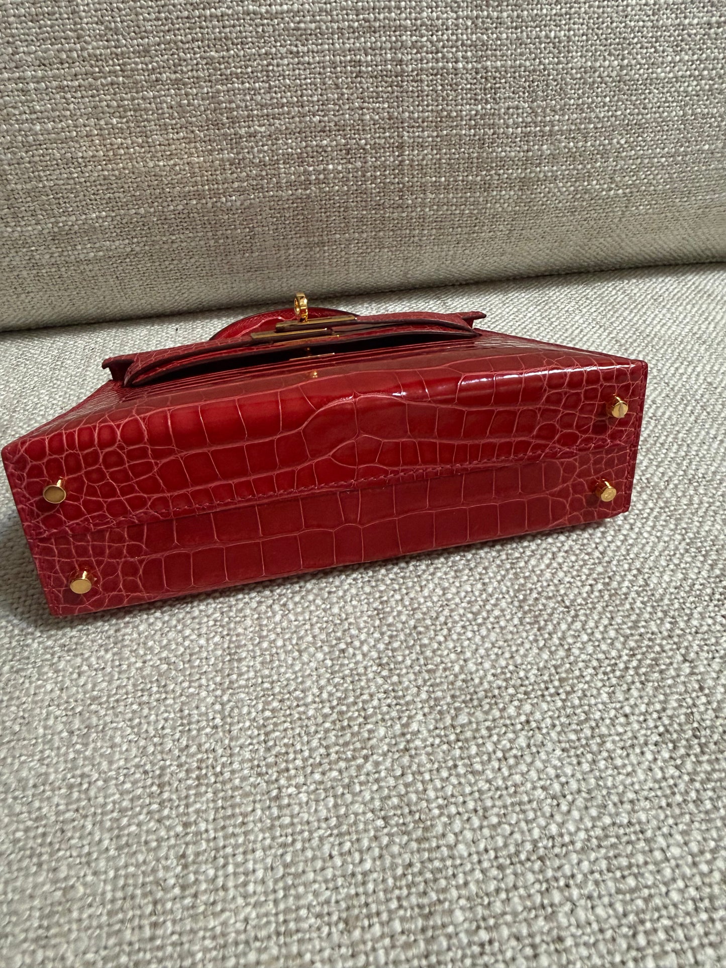 Hermes Mini Kelly 20 Sellier Braise Shiny Alligator Leather Gold Hardware