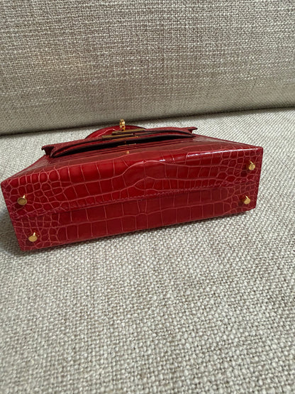 Hermes Mini Kelly 20 Sellier Braise Shiny Alligator Leather Gold Hardware