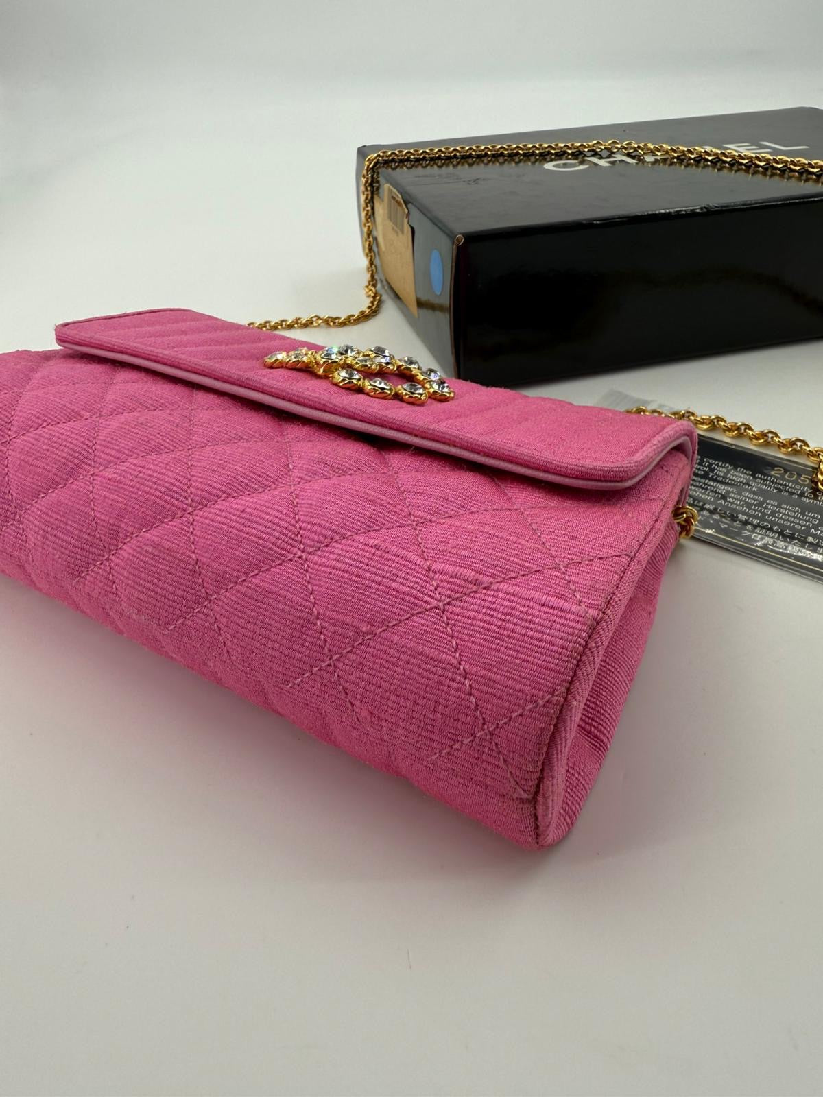 Chanel 2014 pink clutch