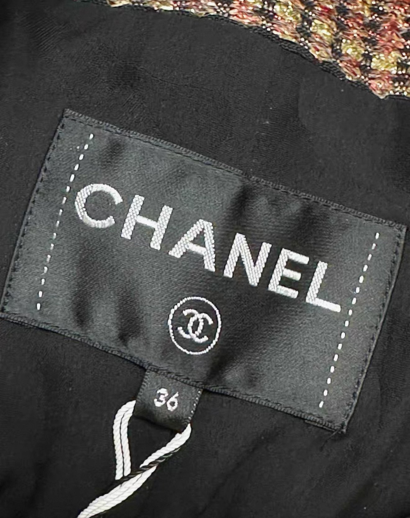 Chanel 19A Gold/Red/Black Tweed Jacket with Golden Beetle Belt