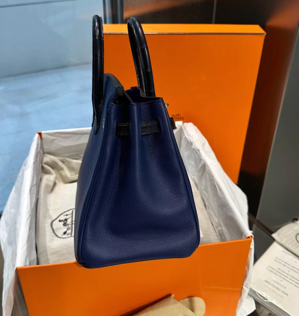 Hermès Birkin 25 Bleu Marine Matte Alligator and Bleu Saphir Novillo Touch Rose Gold Hardware