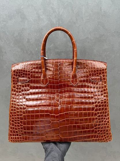 Hermès Birkin 35 Miel shiny crocodile leather White gold Diamond hardware