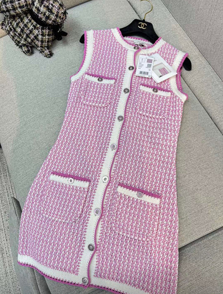 Chanel 22p pink cotton knitted dress size 34 –