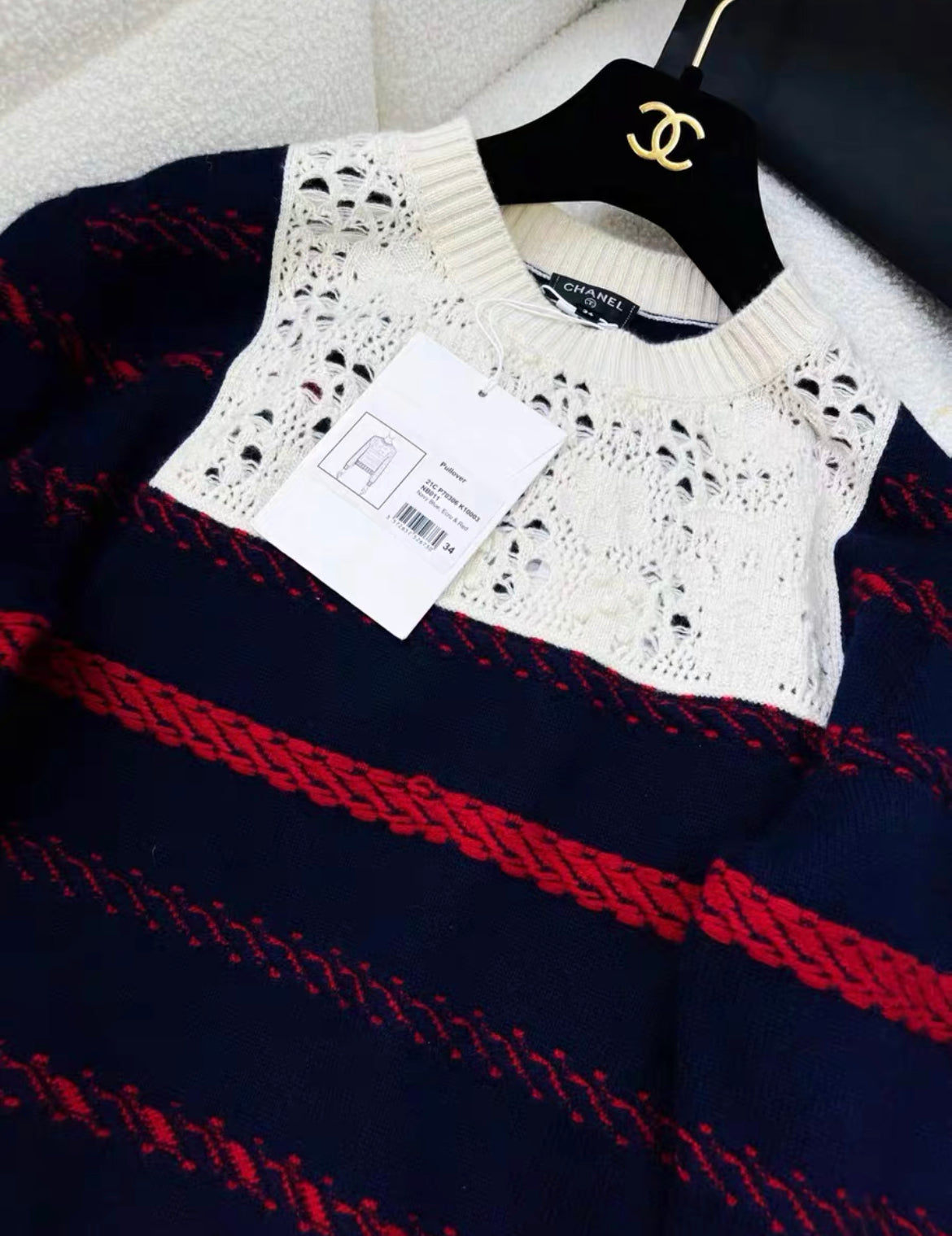 Chanel 21C Navy Blue, Ecru & Red Pullover size 34