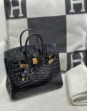 Hermes Birkin 25 Black Shiny Crocodile leather Gold Hardware