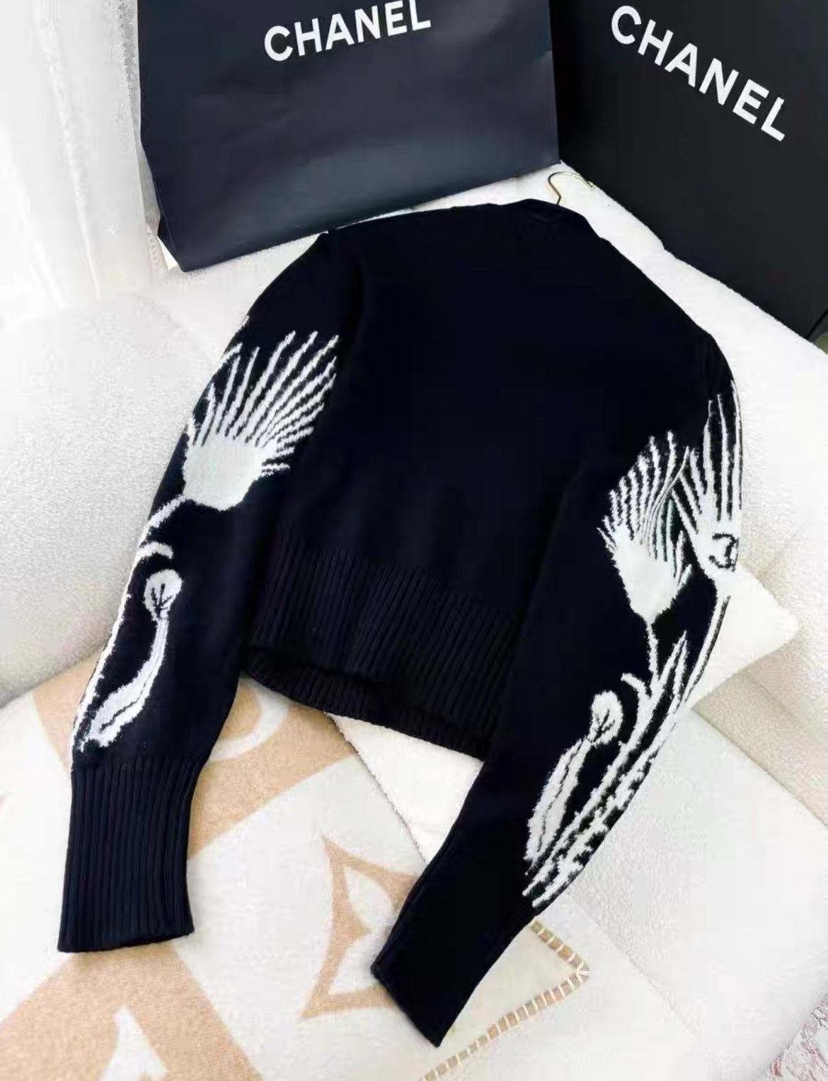 CHANEL 21A CASHMERE/ SILK Sweater size 34 – Wararni.com