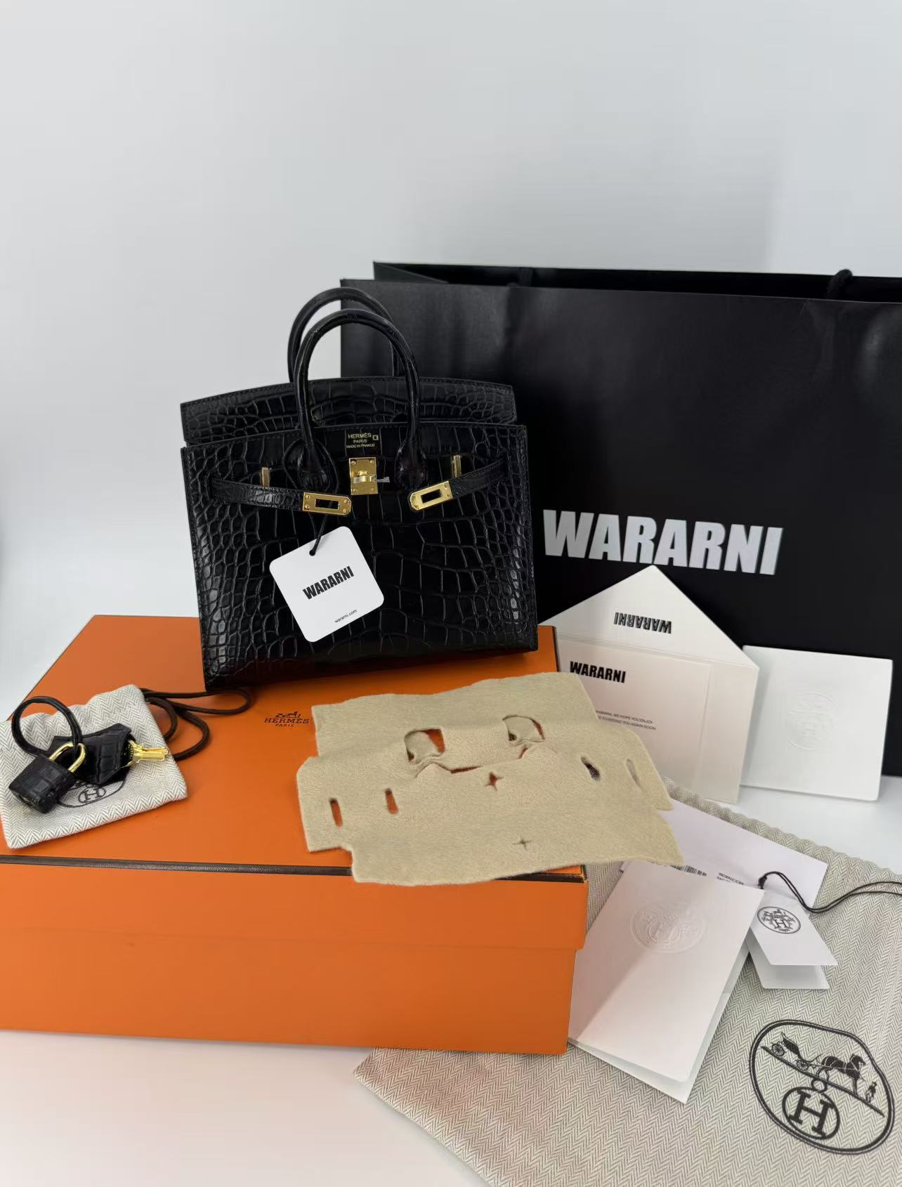 Hermes Birkin 20 Black Matte Alligator leather gold hardware