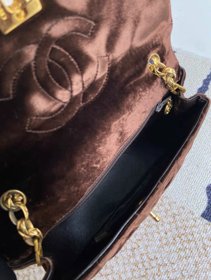 Chanel Vintage Flap Bag in Brow Velvet and Gold Hardware