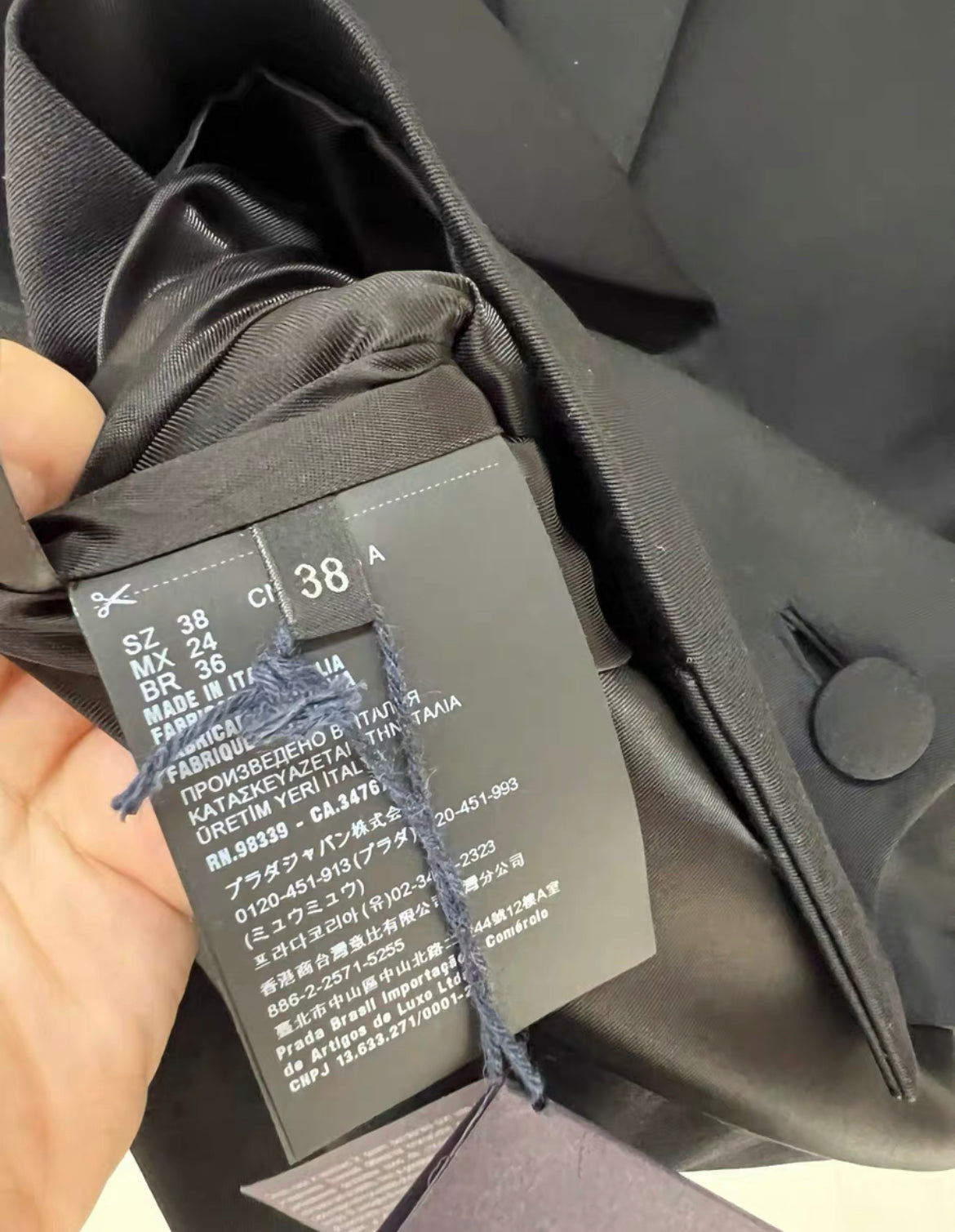Prada 24SS wool satin jacket brand new with tags size 38 – Wararni.com