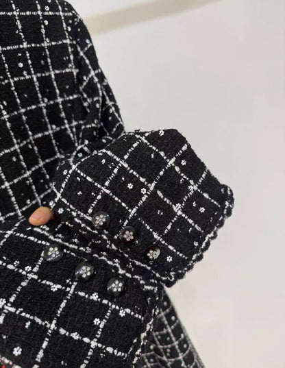 Chanel 23K coat with fine sequins in black and white