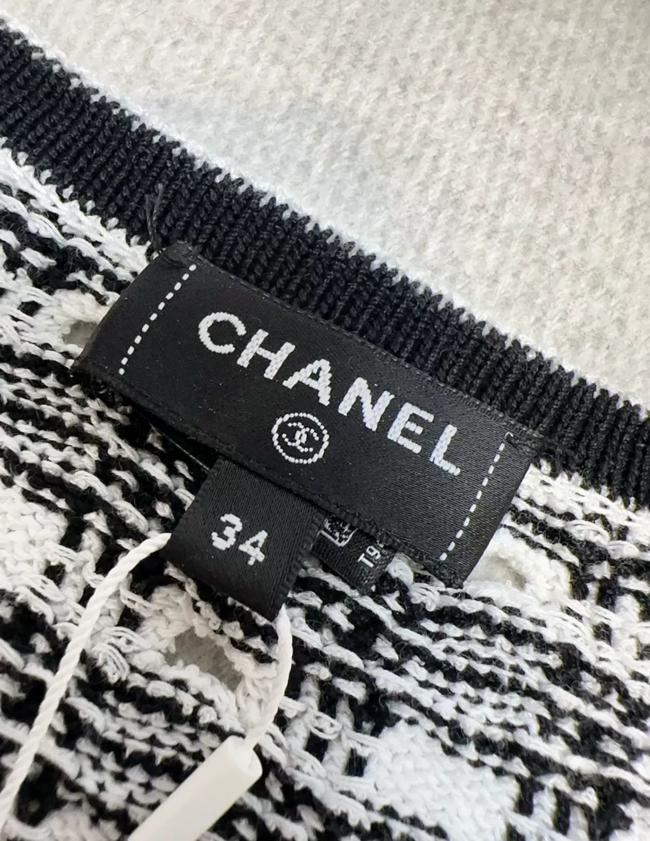 Chanel 25P Black & White Knitted Dress