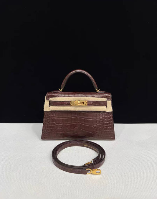 Hermès Mini Kelly Brown Havana Matte crocodile Leather Gold Hardware
