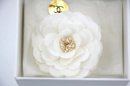 Chanel Vintage 81-85 Fabric White Camellia Brooch