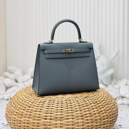 Hermes  nag