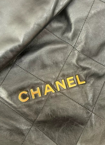 Chanel 22 hobo Bag black Leather Gold Hardware