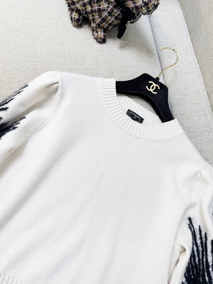 Chanel white & black sweater