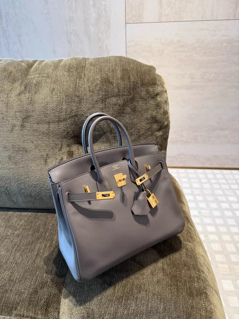 Hermes Birkin 25 8F Gris Etain Swift leather gold hardware