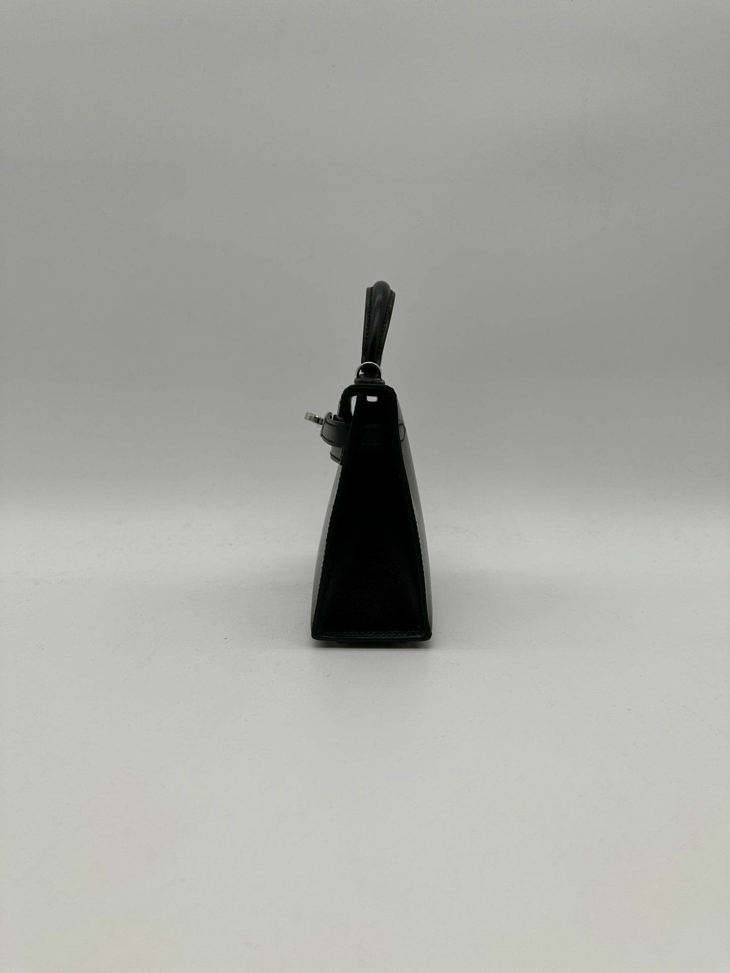 Hermès Kelly 20 Black Box PHW G 2026