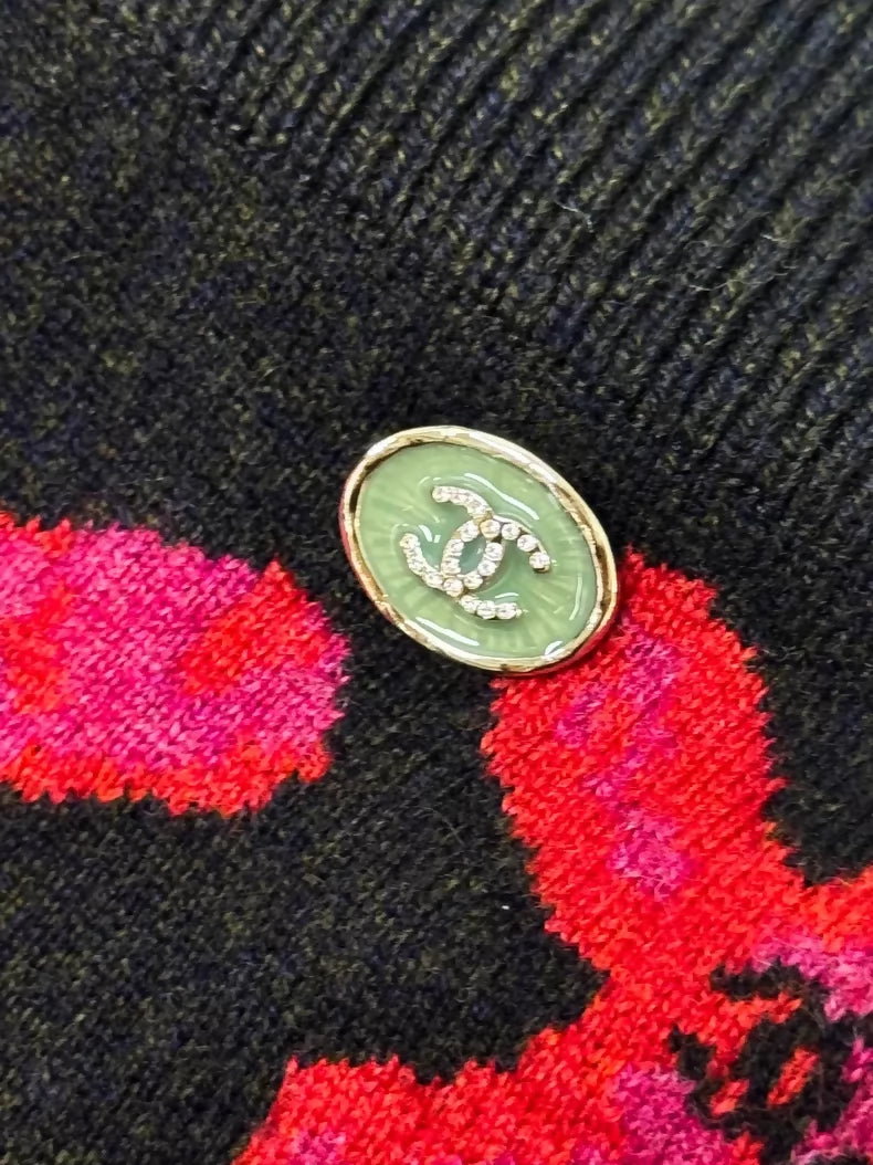 Chanel 21A black floral cashmere skirt