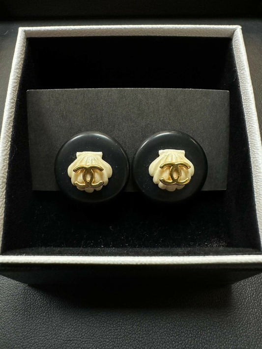 Chanel Vintage 96C Gold Plated Resin Shell CC Logo Clip-on Earrings