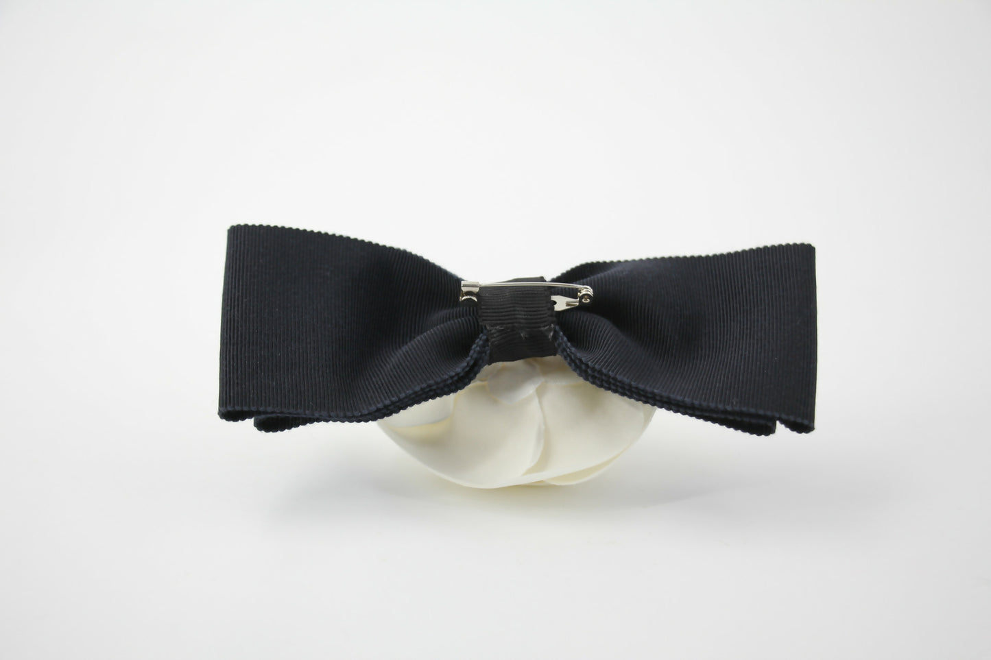 Chanel Vintage 81-85 Fabric Ribbon Black Camellia Brooch