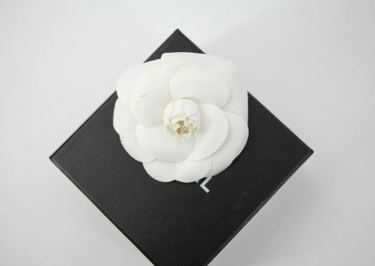 Chanel Vintage 81-85 White Silk Camellia Brooch