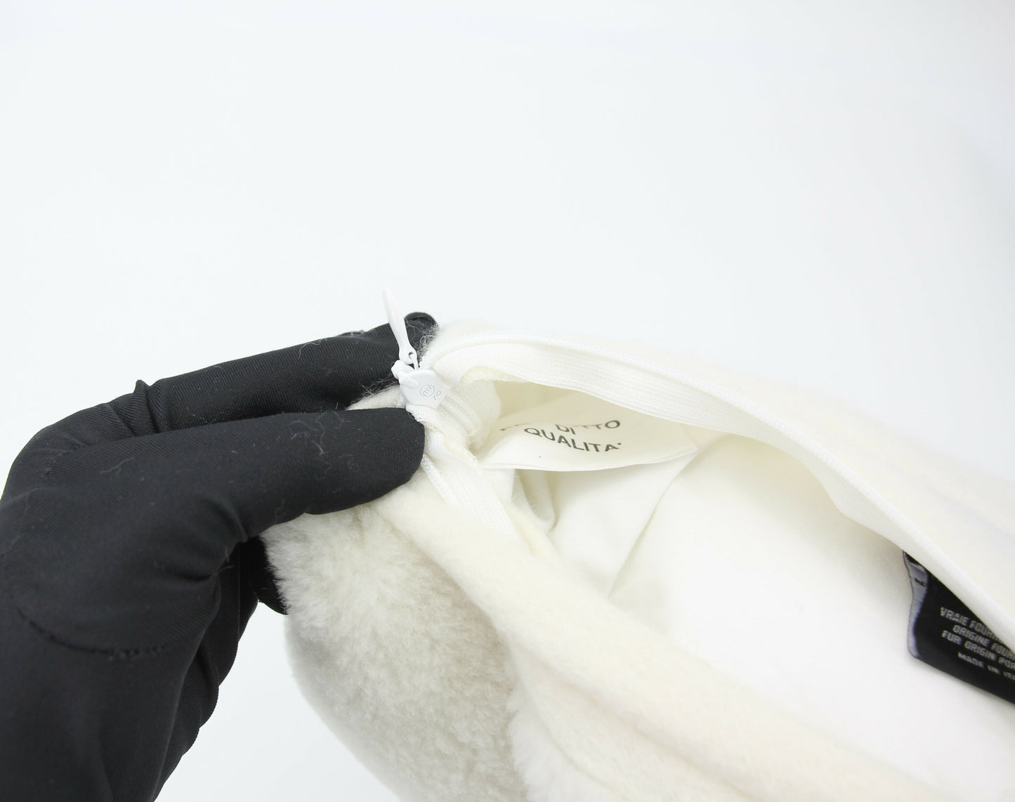 3933aace55679efa5329e2afbce16d3f