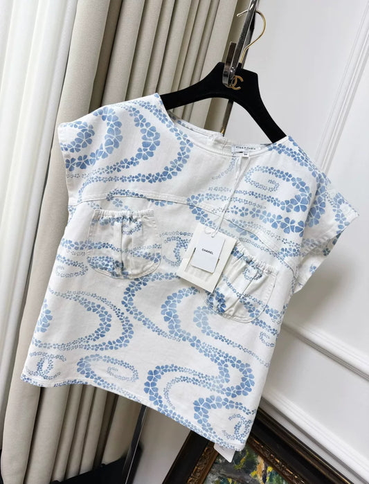 Chanel 25M coco beach blue & white Top
