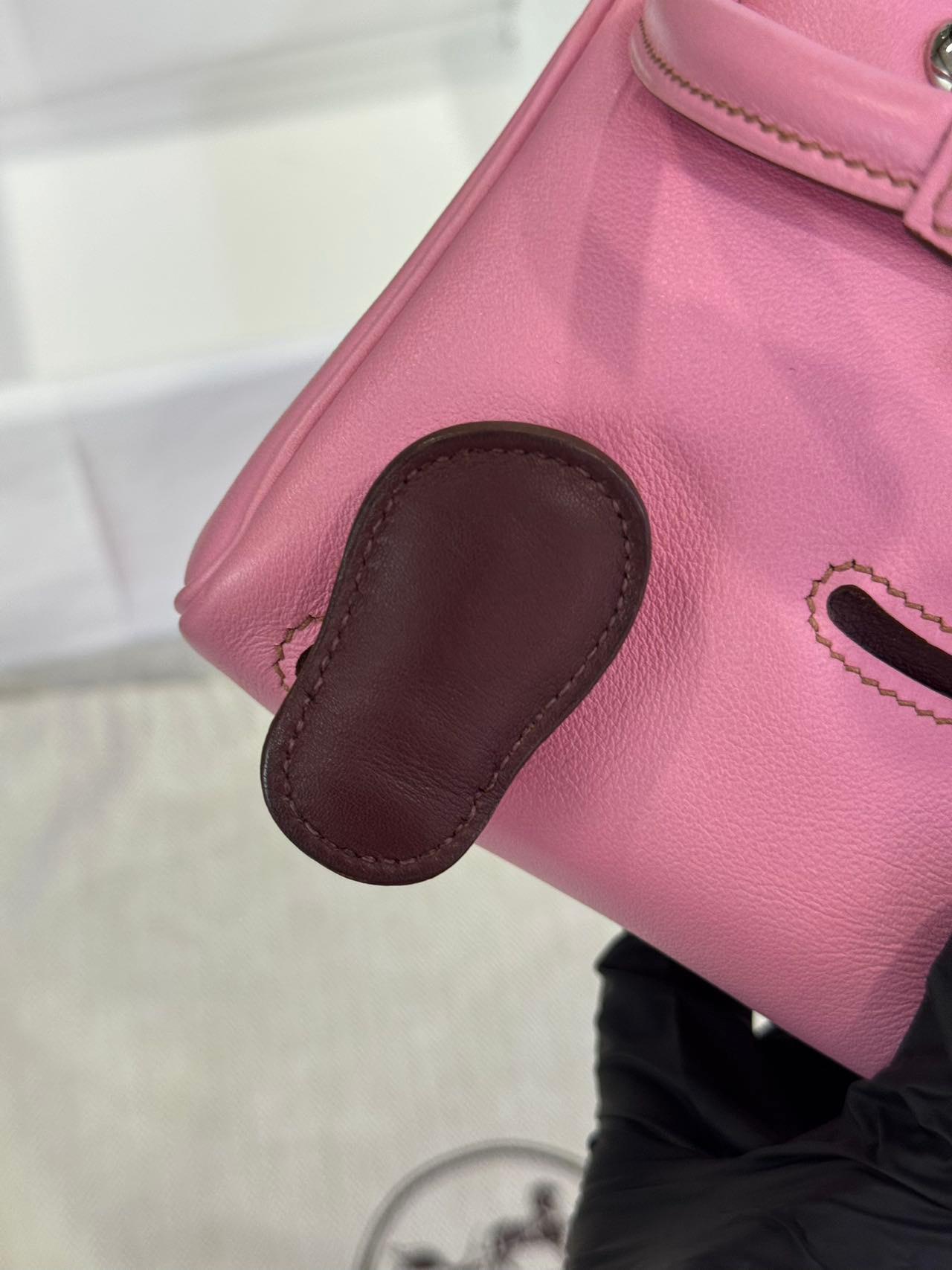 Rare Hermès Kelly Doll Pink Bubblegum Swift Leather Palladium Hardware