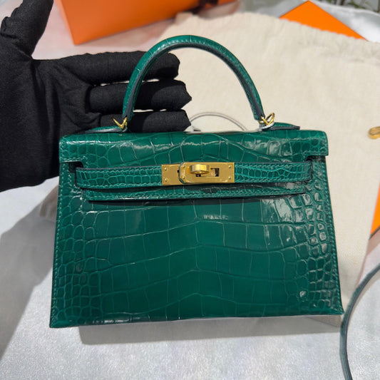 Hermes Mini kelly Green Emerald 6Q alligator leather gold hardware
