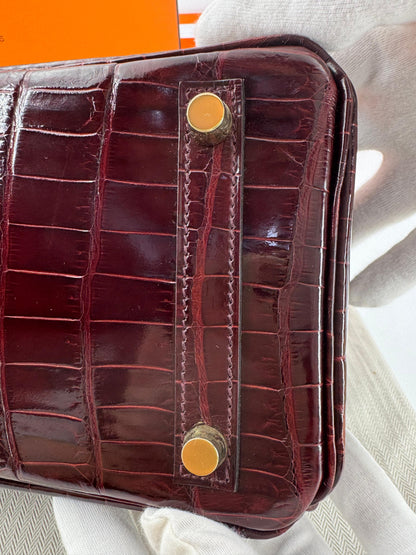 Hermes Birkin 25 Red Bordeaux shiny crocodile leather gold hardware