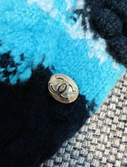 Chanel 22N Coco Neige Cashmere top