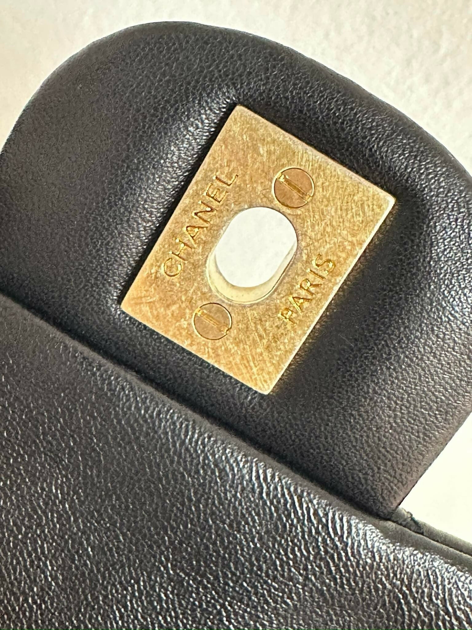 Chanel Black Privée Collection Runway Frame Bag – Wararni.com
