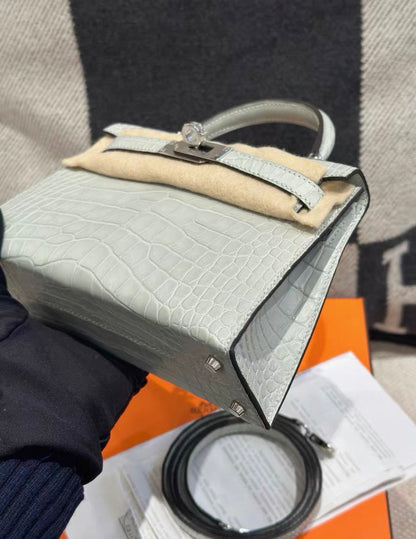 Hermes mini Kelly 20 Gris Neve Matte Crocodile Leather Palladium hardware