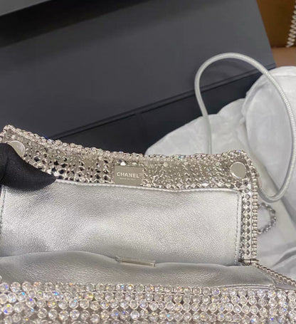 Chanel 24S 22bag mini silver metallic full rhinestones