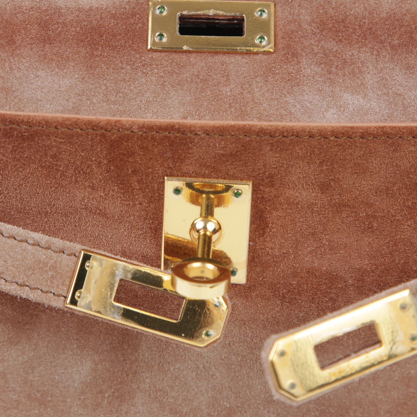HERMÈS Kelly Pochette Doblis Suede Gold hardware Square