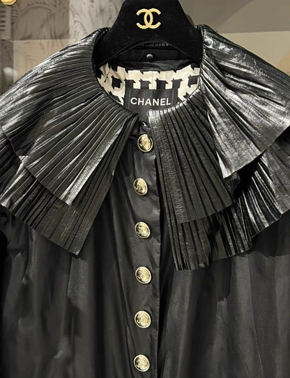 Rare Chanel 20k Black long windbreaker with collar and cuffs coat size 38