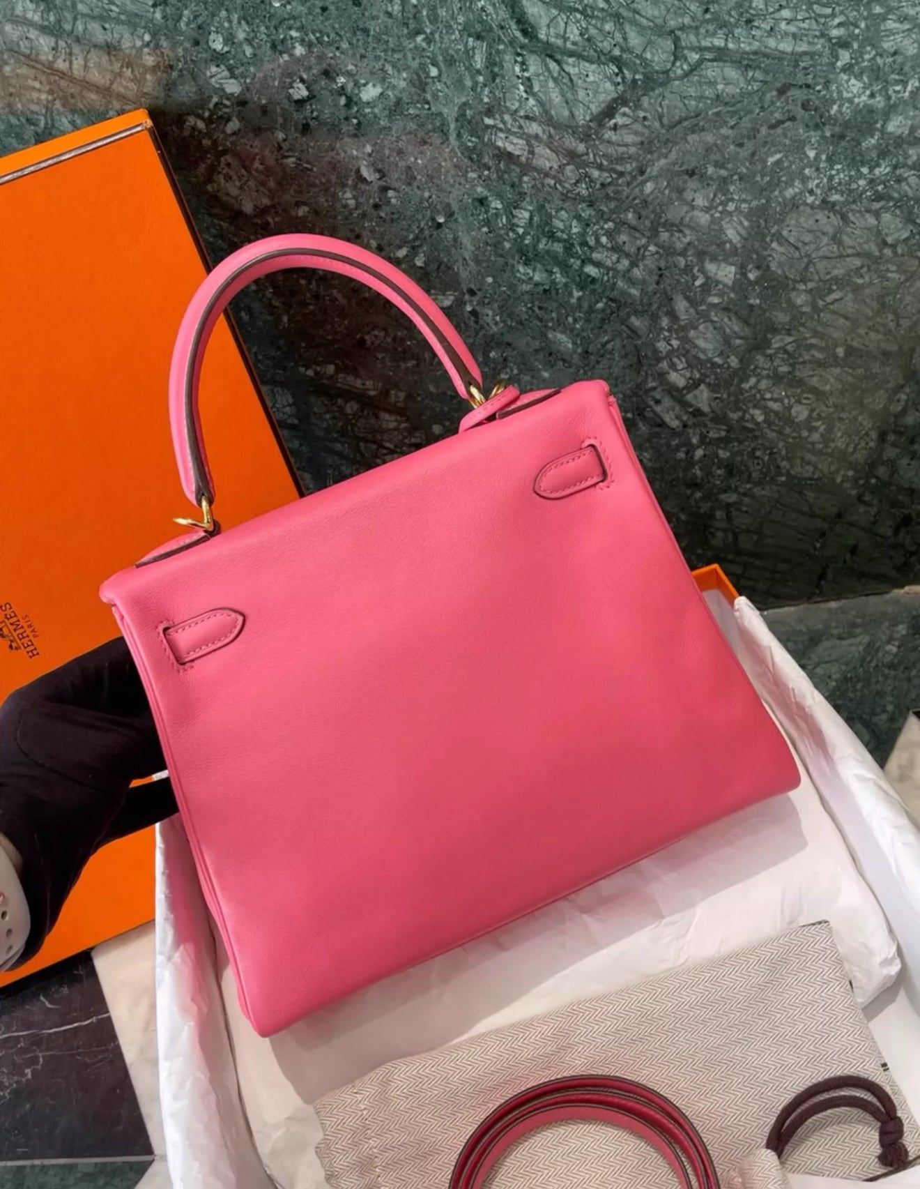 Hermes Kelly 25 Rose Lipstick Swift leather Gold Hardware