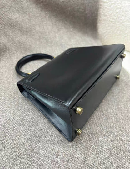 Vintage Hermès Kelly Sellier 20 Black Box Gold Hardware